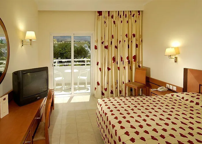 Platanista Resort 4*