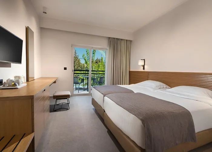 Ośrodek wypoczynkowy Platanista 4*
